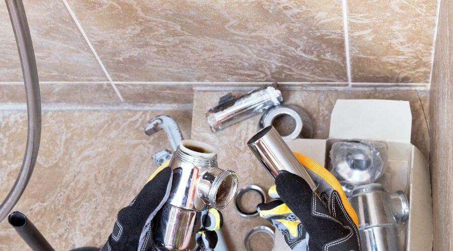 Professional gutter cleaning in Linden, WI